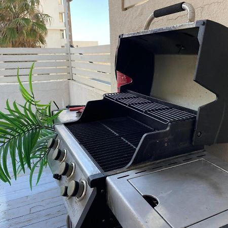 Ferienwohnung דירת סטודיו יפיפיה על גג ומרפסת שמש ברחוב הירקון Tel Aviv-Jaffa Exterior foto